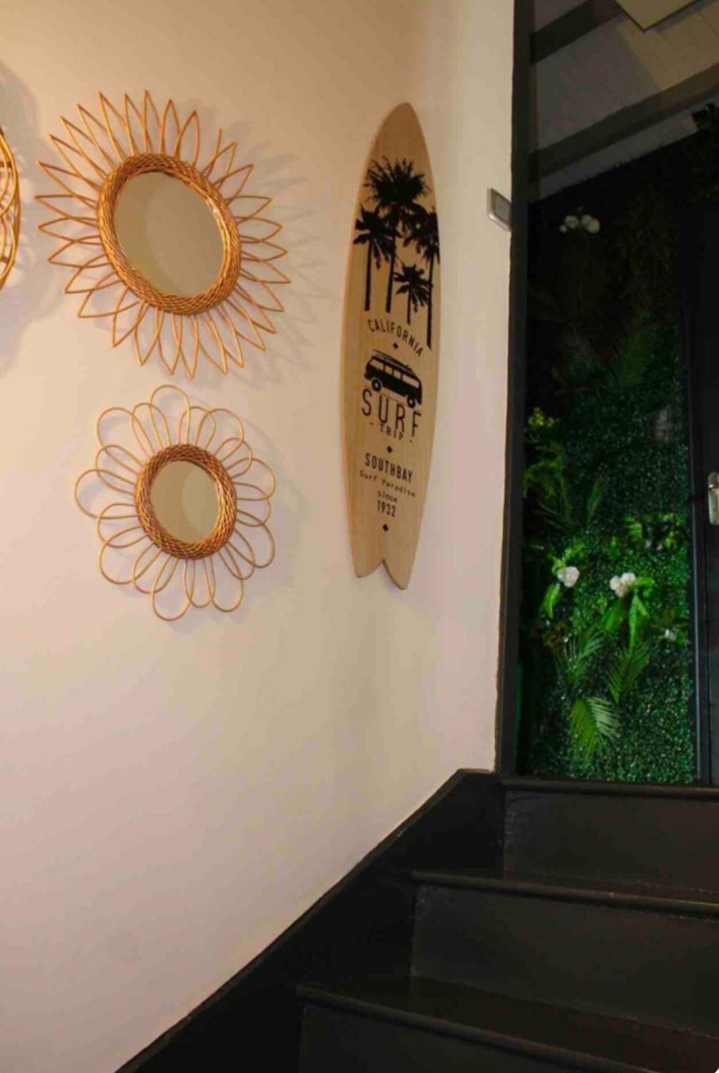 Maison "Jungle House" 90 M2 Billard, Retroprojecteur, Bar A Jeux , Vinyle, Wifi Fibre, Ideal Pro & Famille A Montbrison Exterior foto