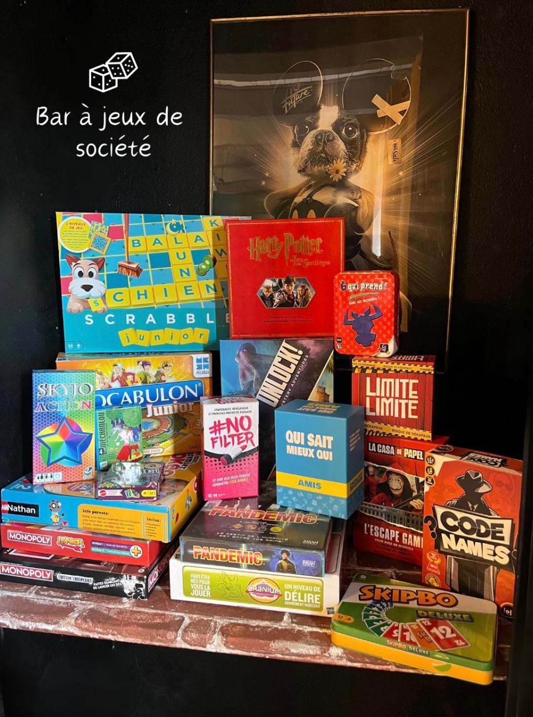 Maison "Jungle House" 90 M2 Billard, Retroprojecteur, Bar A Jeux , Vinyle, Wifi Fibre, Ideal Pro & Famille A Montbrison Exterior foto